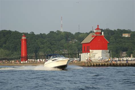 Grand Haven Lighthouse Conservancy